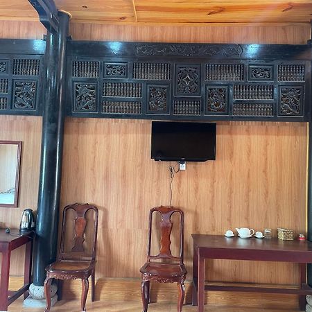 Готель Khach San Huong Xua Хатьєн Екстер'єр фото