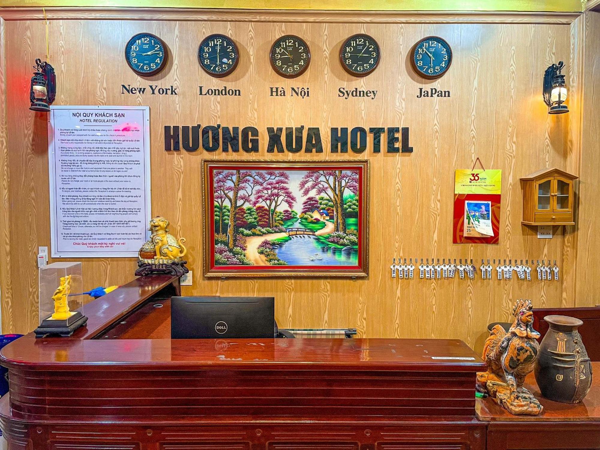 Готель Khach San Huong Xua Хатьєн Екстер'єр фото